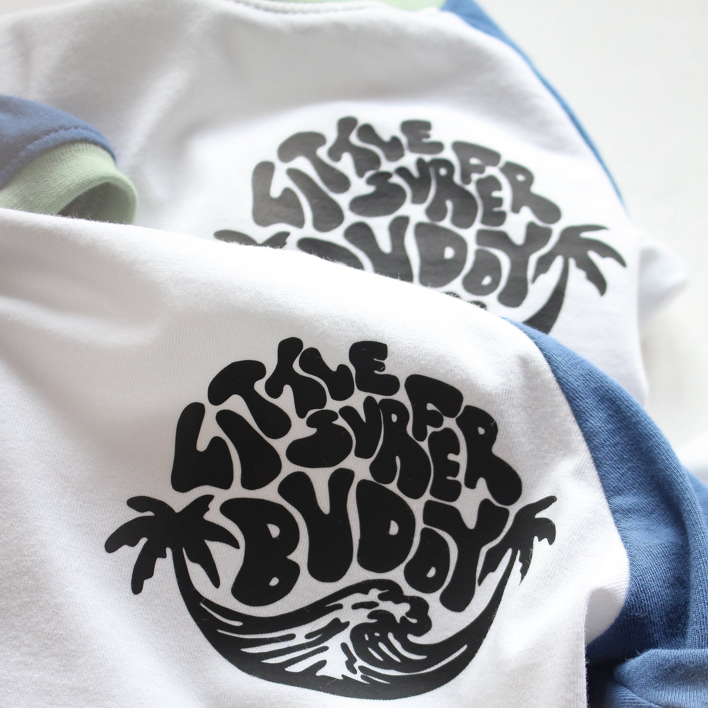 PNG Datei - Little surfer buddy